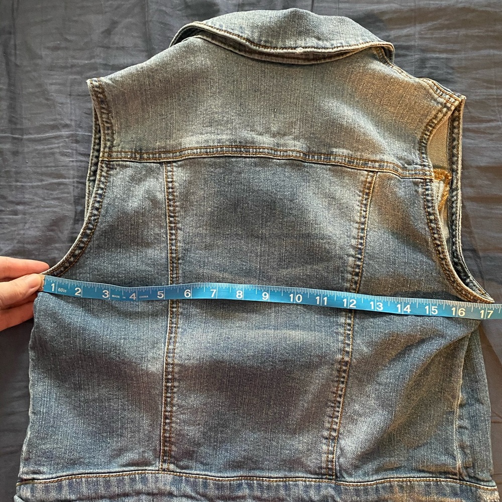 🌈2/$8🌈Mossimo Jean Vest - Picture 6 of 6